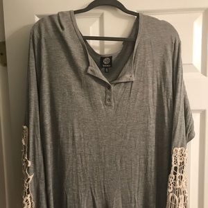 Bobeau Lace V-Neck (Nordstrom)